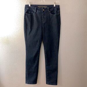 SOFT SURROUNDINGS dark wash jeans zip button fly pockets size PS